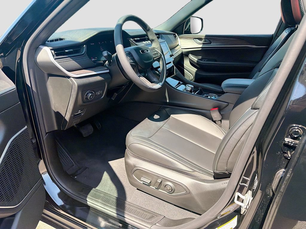 New 2026 Jeep Grand Cherokee Limited AWD/4WD image 26