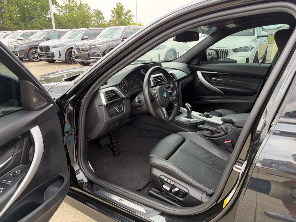 Used 2018 BMW 340i Sedan RWD image 12