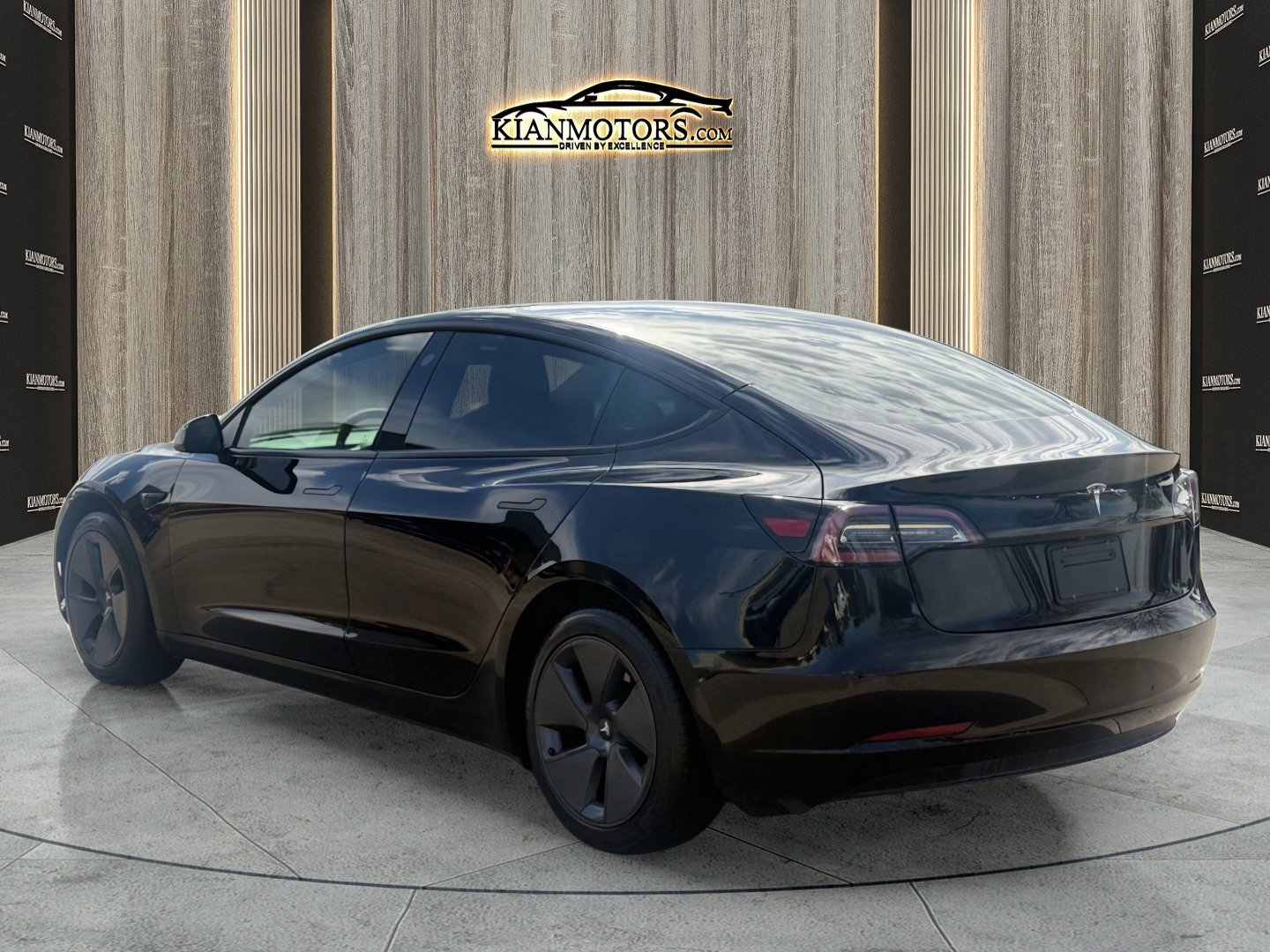 Used 2022 Tesla Model 3 image 10