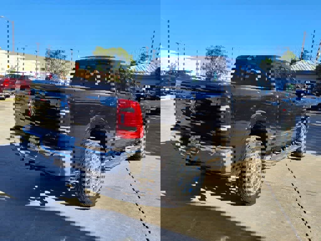 Used 2024 RAM 3500 Limited image 40