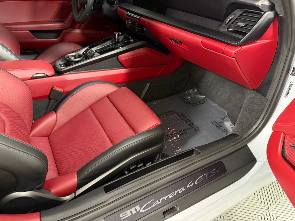 Certified 2025 Porsche 911 Carrera 4 GTS AWD/4WD image 18