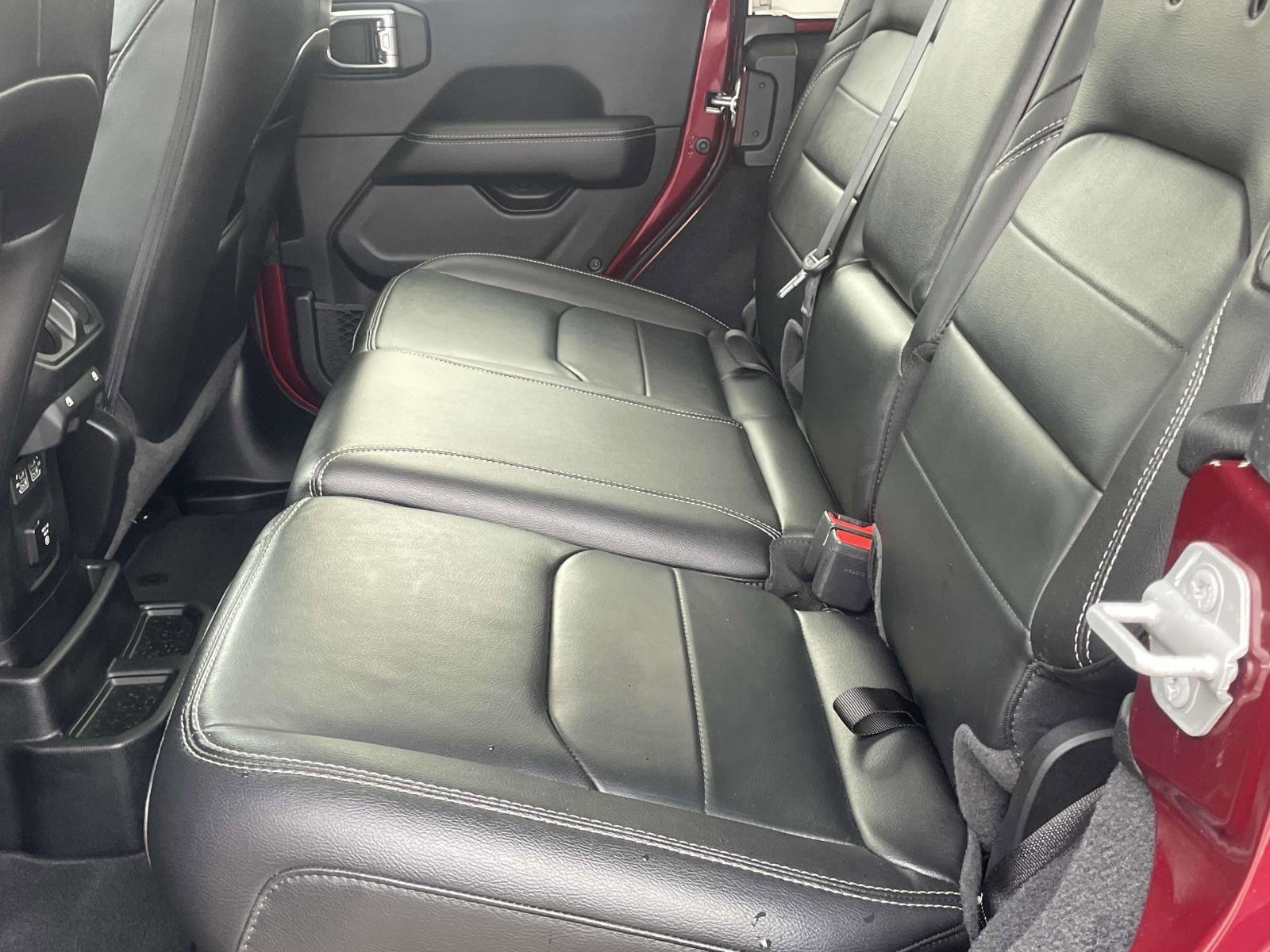 Used 2021 Jeep Wrangler Unlimited Sahara w/ Cold Weather Group image 27