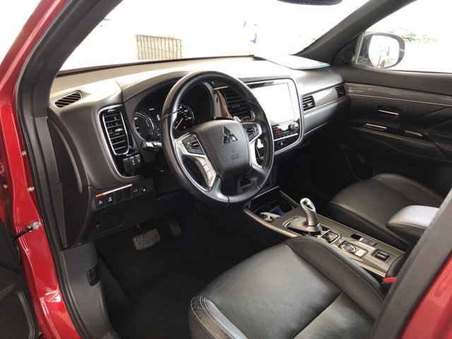 Used 2020 Mitsubishi Outlander SEL image 33