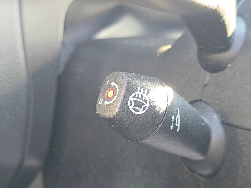 Used 2020 Mercedes-Benz C 300 4MATIC Sedan image 34