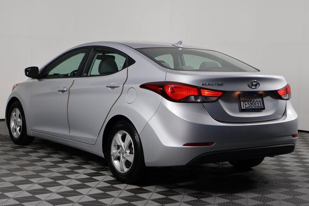 Used 2014 Hyundai Elantra SE FWD image 6
