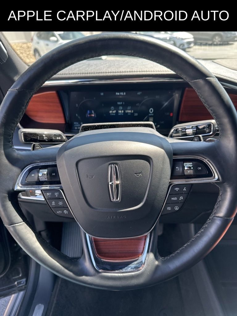 Used 2024 Lincoln Navigator Reserve AWD/4WD image 7