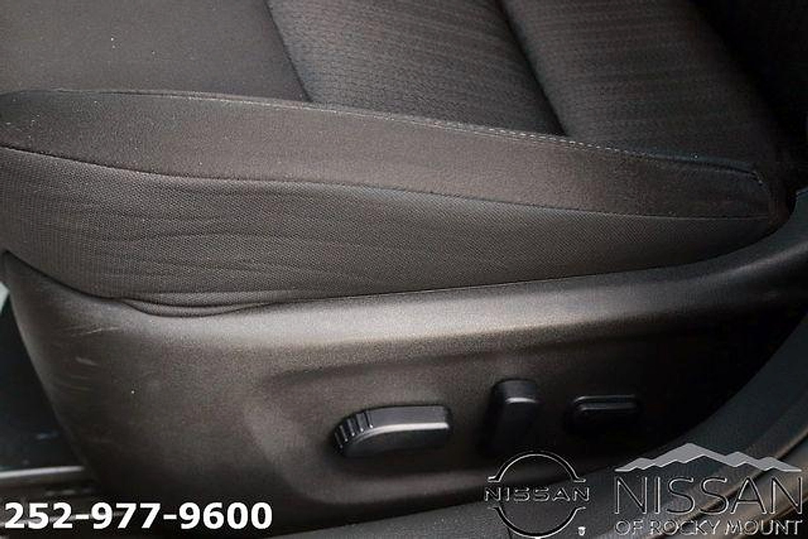 Certified 2025 Nissan Altima 2.5 SV w/ SV Premium Package FWD image 15