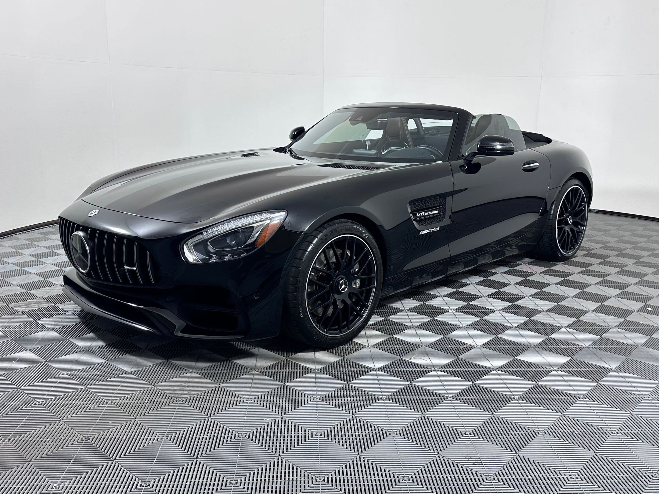 Used 2018 Mercedes-Benz AMG GT Roadster