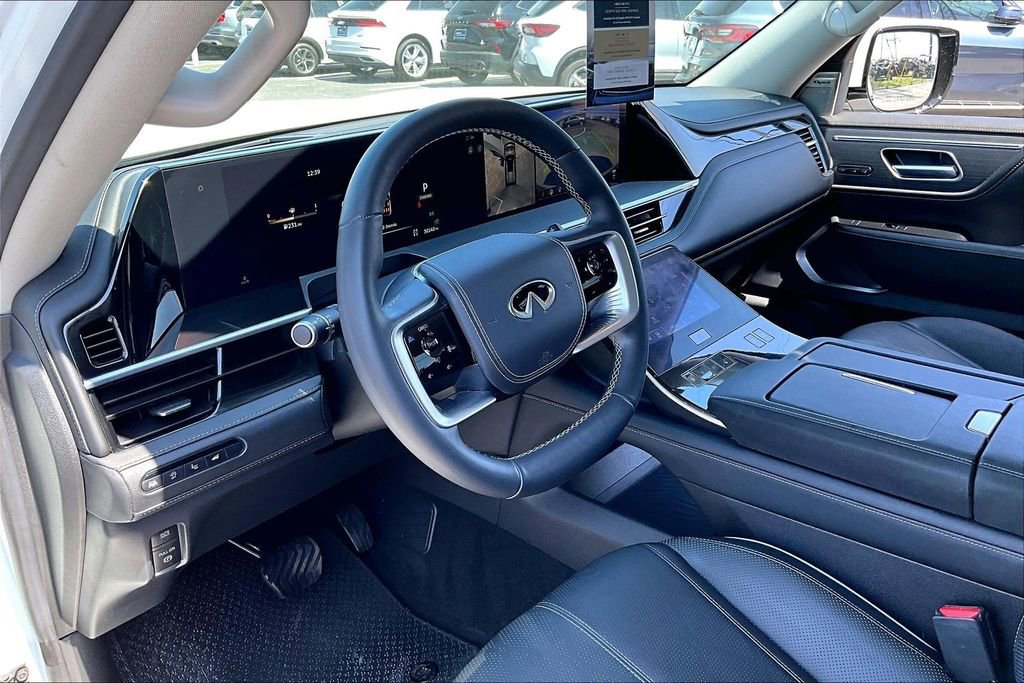 Certified 2025 INFINITI QX80 Sensory AWD/4WD image 18