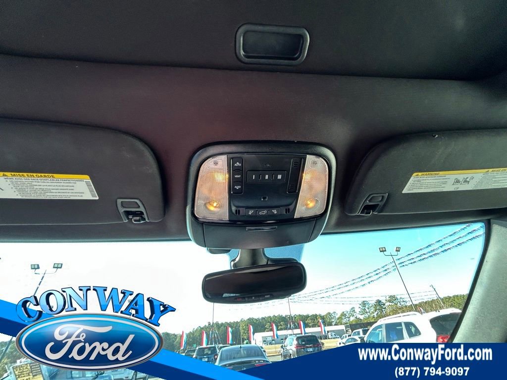 Used 2024 Dodge Durango GT image 33