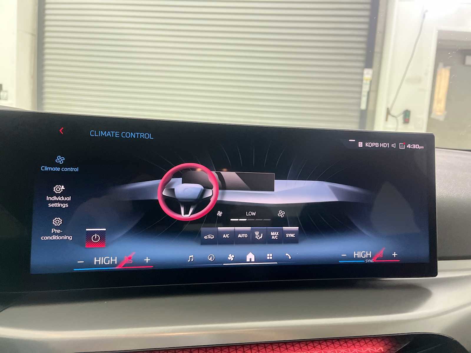 Used 2026 BMW M240i xDrive image 17