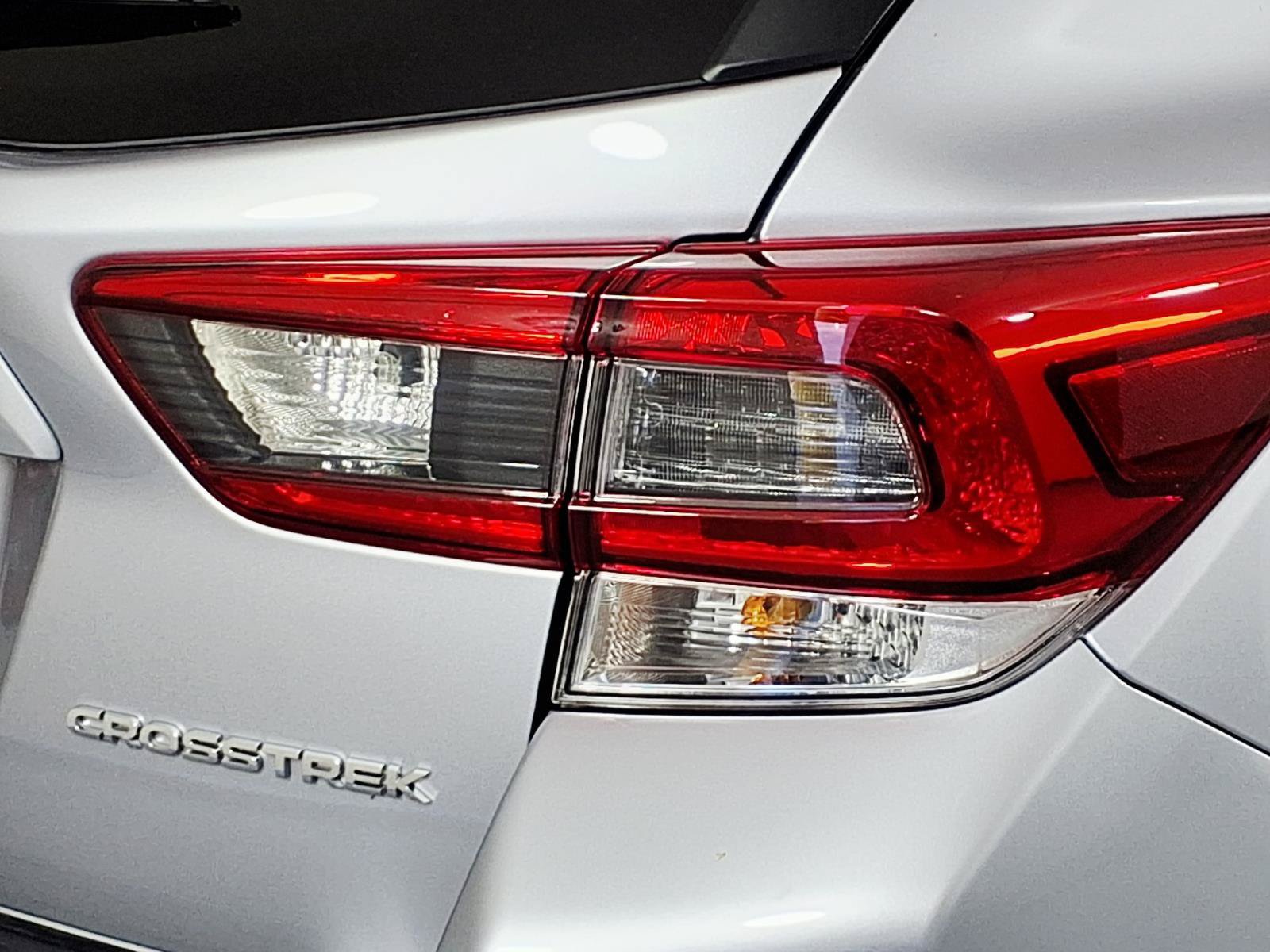 Used 2023 Subaru Crosstrek 2.0i Premium AWD/4WD image 6