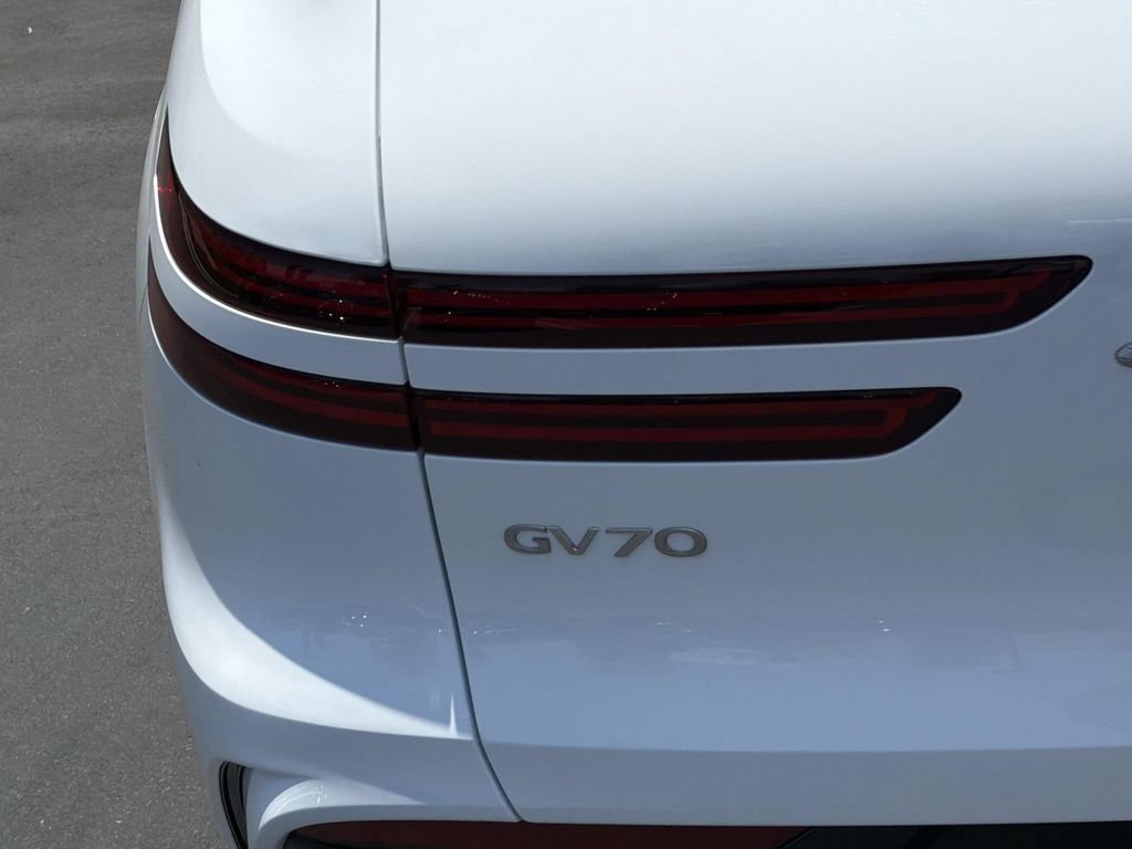 New 2026 Genesis GV70 3.5T Sport Prestige AWD/4WD image 17