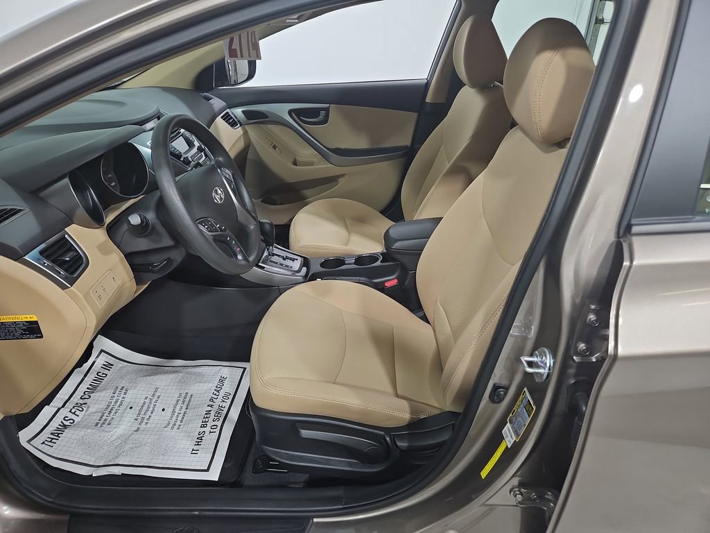 Used 2013 Hyundai Elantra GLS w/ Preferred Pkg FWD image 10
