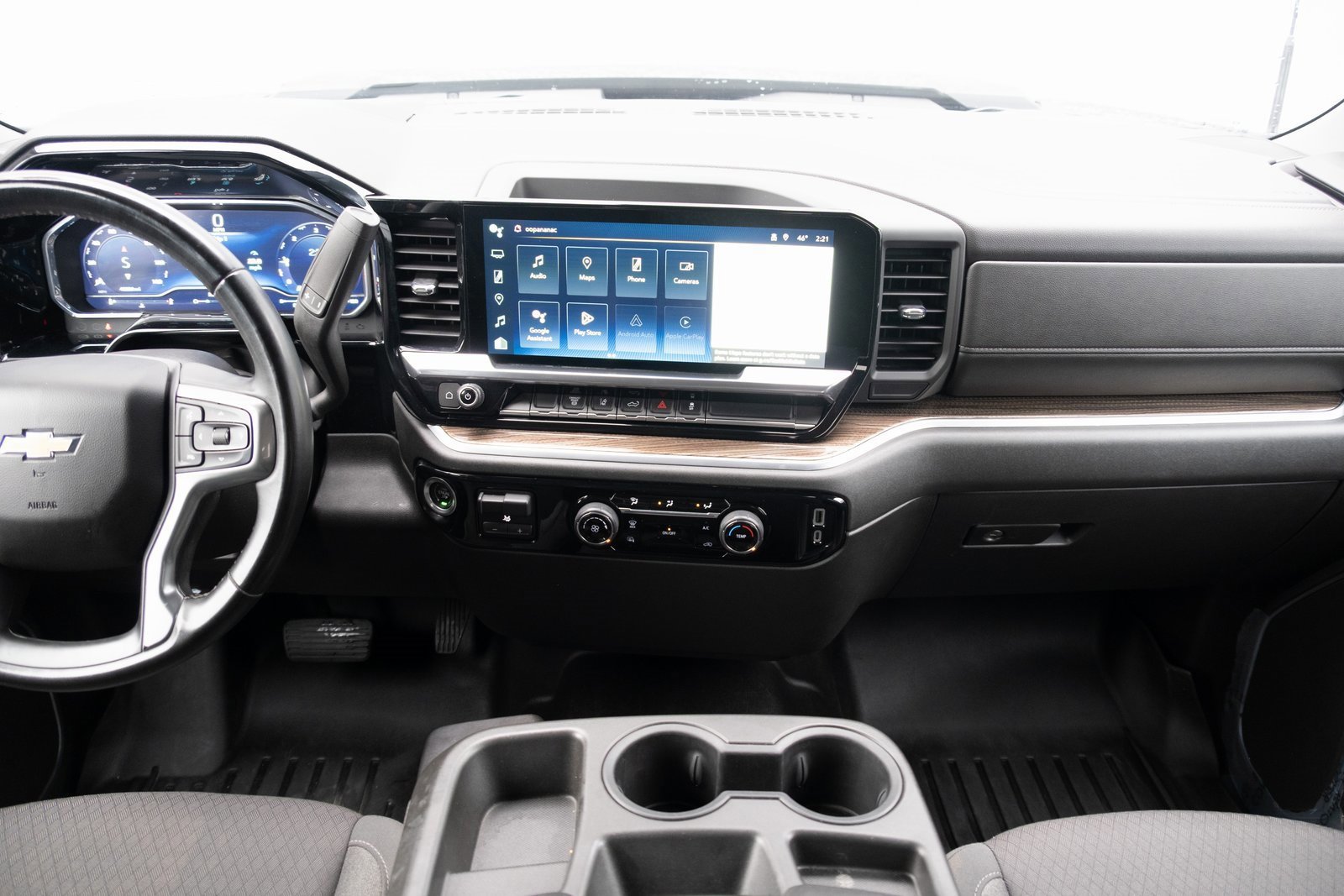 Used 2024 Chevrolet Silverado 3500 LT image 14