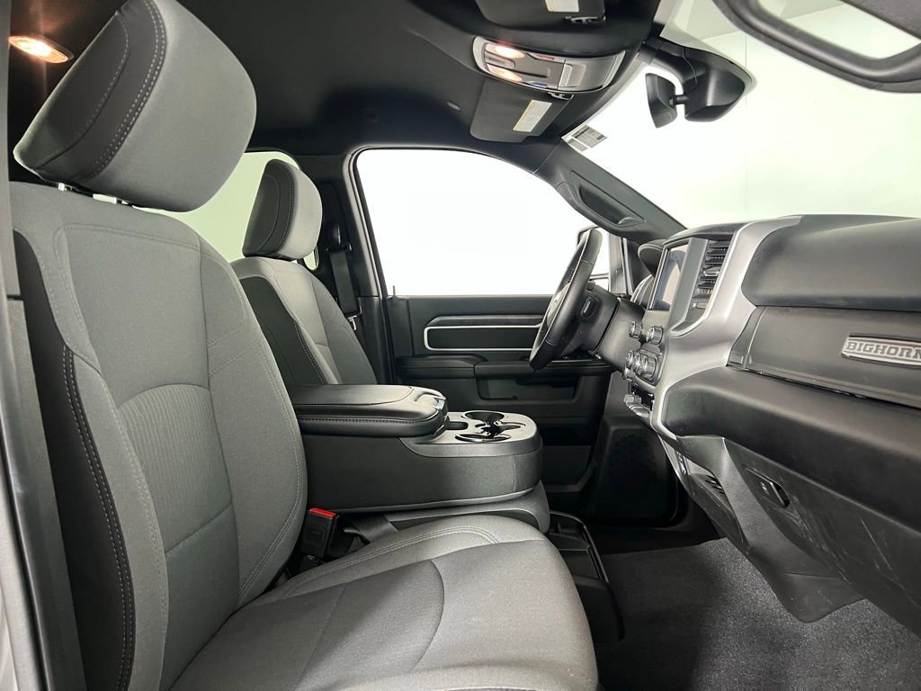 Used 2024 RAM 2500 Big Horn w/ Bed Utility Group image 30