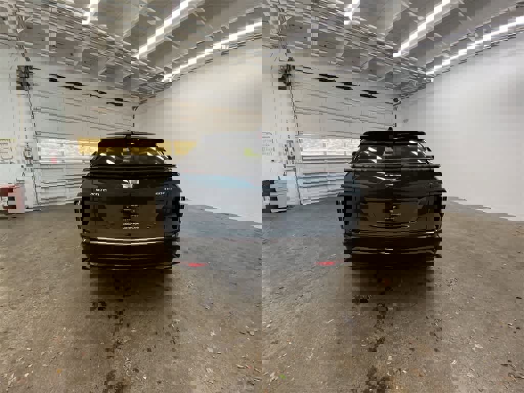 Certified 2025 Cadillac Lyriq Luxury w/ LPO, Floor Liner Package image 5