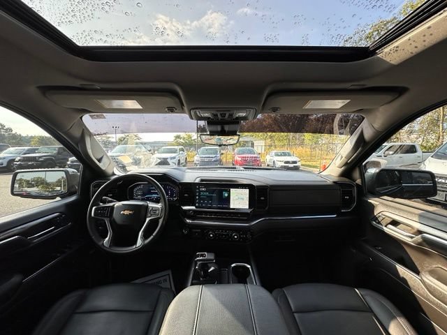 Used 2024 Chevrolet Silverado 1500 LTZ w/ LTZ Premium Package AWD/4WD image 2