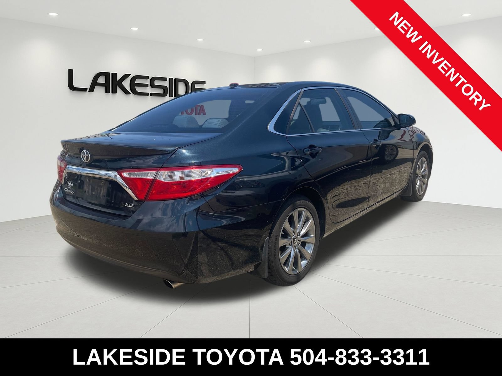 Used 2015 Toyota Camry XLE FWD image 5