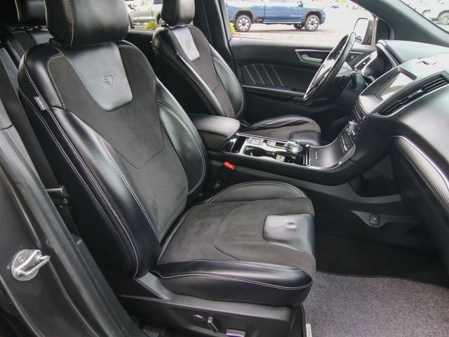 Used 2019 Ford Edge ST w/ Equipment Group 401A AWD/4WD image 24