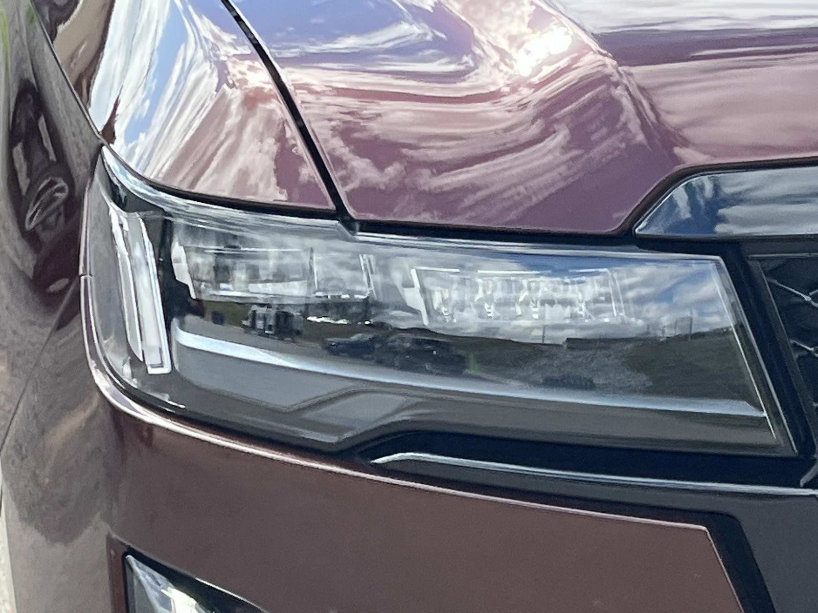 Used 2022 Cadillac Escalade ESV Sport Platinum image 8