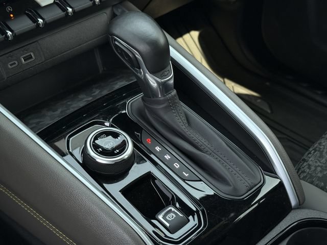 Used 2024 Chevrolet Colorado ZR2 AWD/4WD image 20