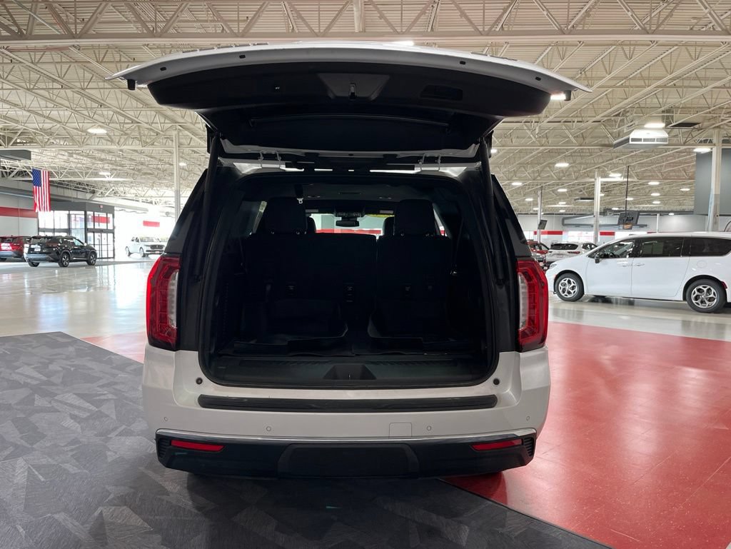 Certified 2024 GMC Yukon XL SLT AWD/4WD image 6