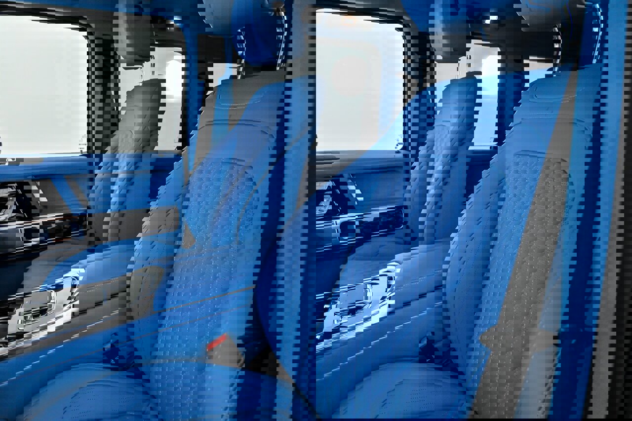 Used 2025 Mercedes-Benz G 63 AMG 4MATIC image 32