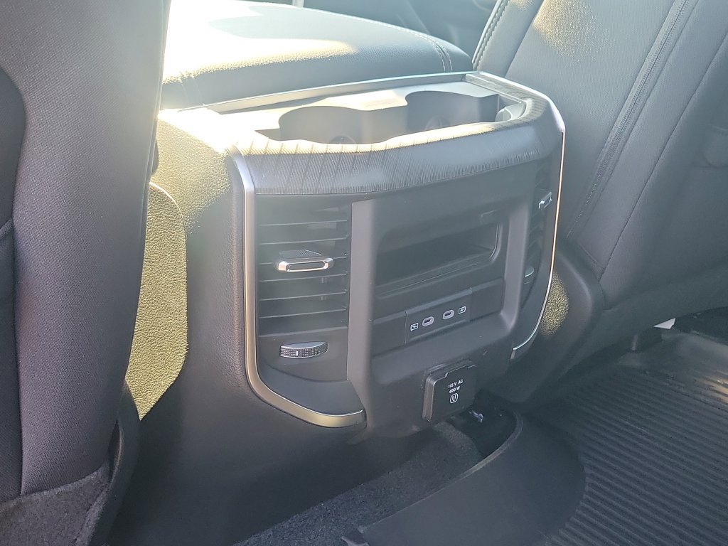 New 2026 RAM 1500 Big Horn AWD/4WD image 24