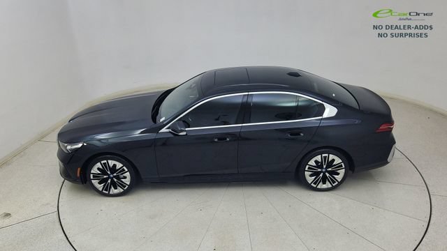 Used 2024 BMW i5 eDrive40i w/ Convenience Package RWD image 79