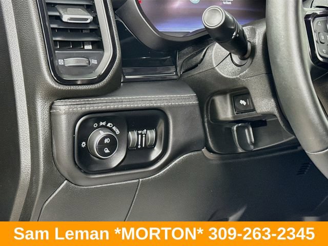 Used 2025 RAM 3500 Limited AWD/4WD image 10