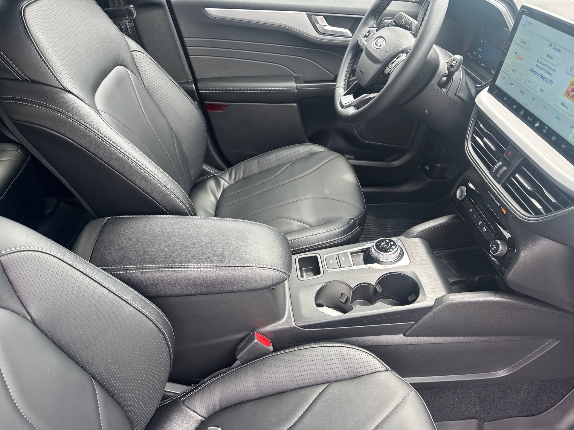 New 2026 Ford Escape Platinum w/ Premium Technology Package image 9