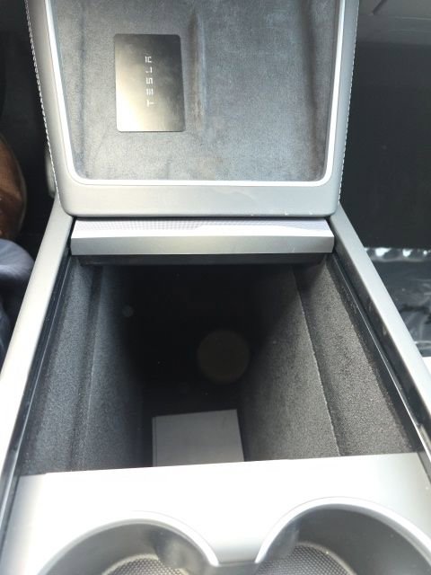 Used 2026 Tesla Model Y 2WD image 16