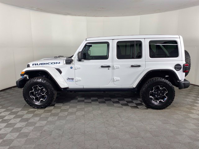 Used 2022 Jeep Wrangler Unlimited Rubicon 4xe w/ Steel Bumper Group AWD/4WD image 12