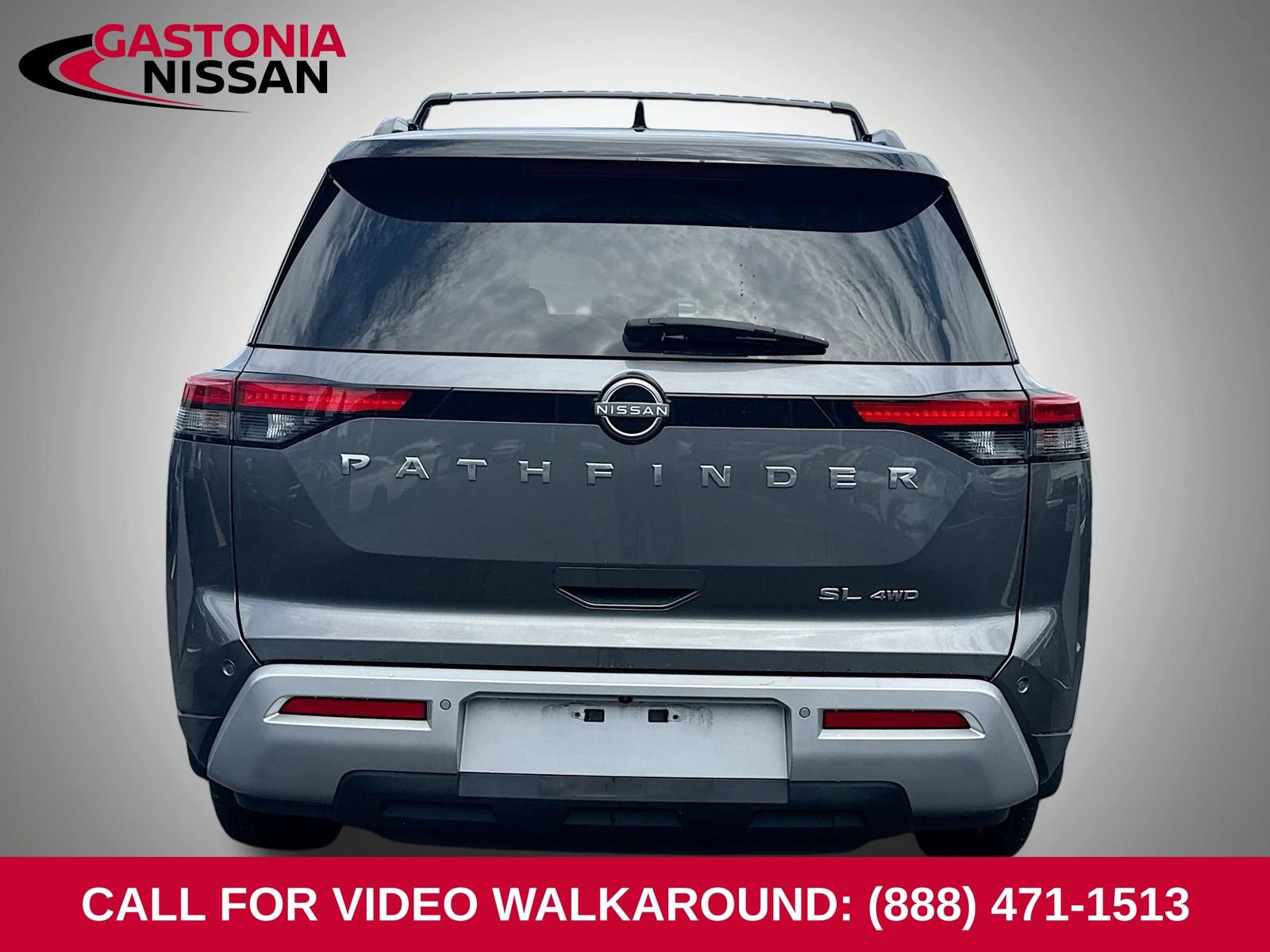 Used 2023 Nissan Pathfinder SL AWD/4WD image 9