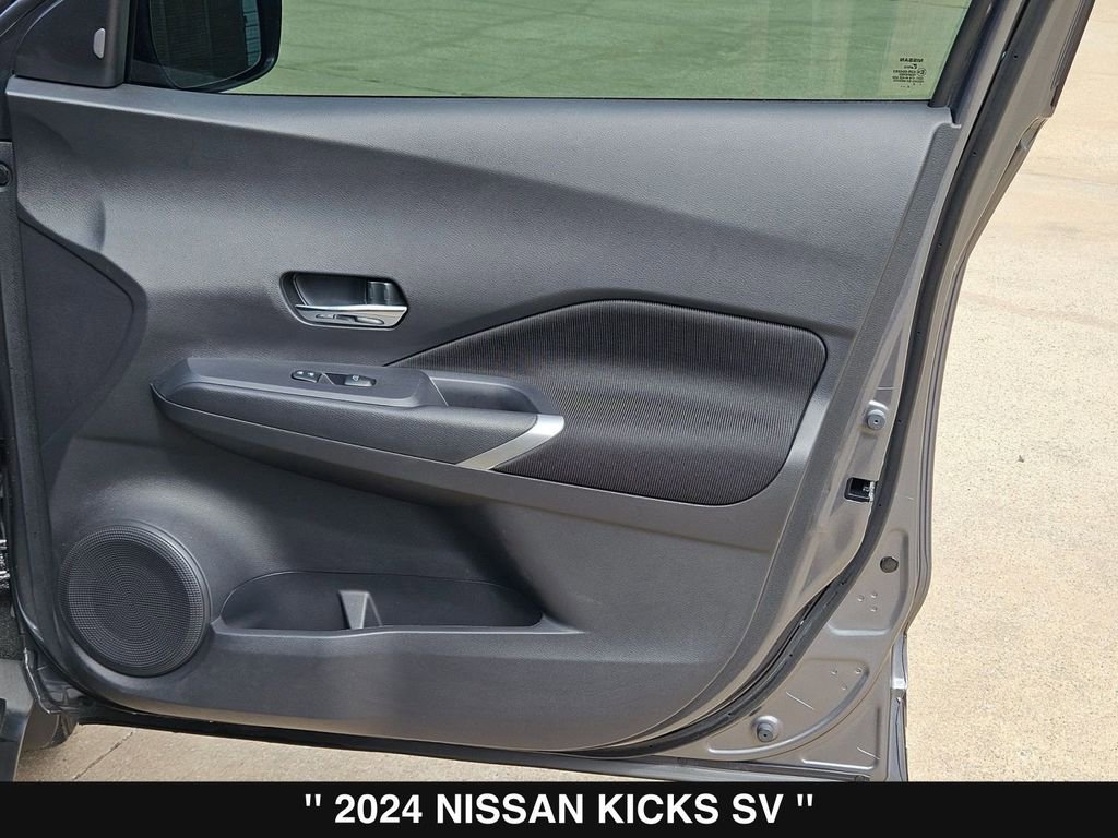 Used 2024 Nissan Kicks SV image 30