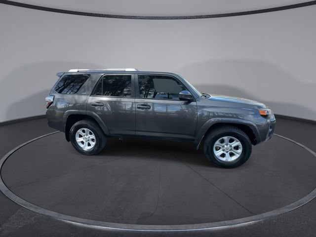 Used 2017 Toyota 4Runner SR5 image 16