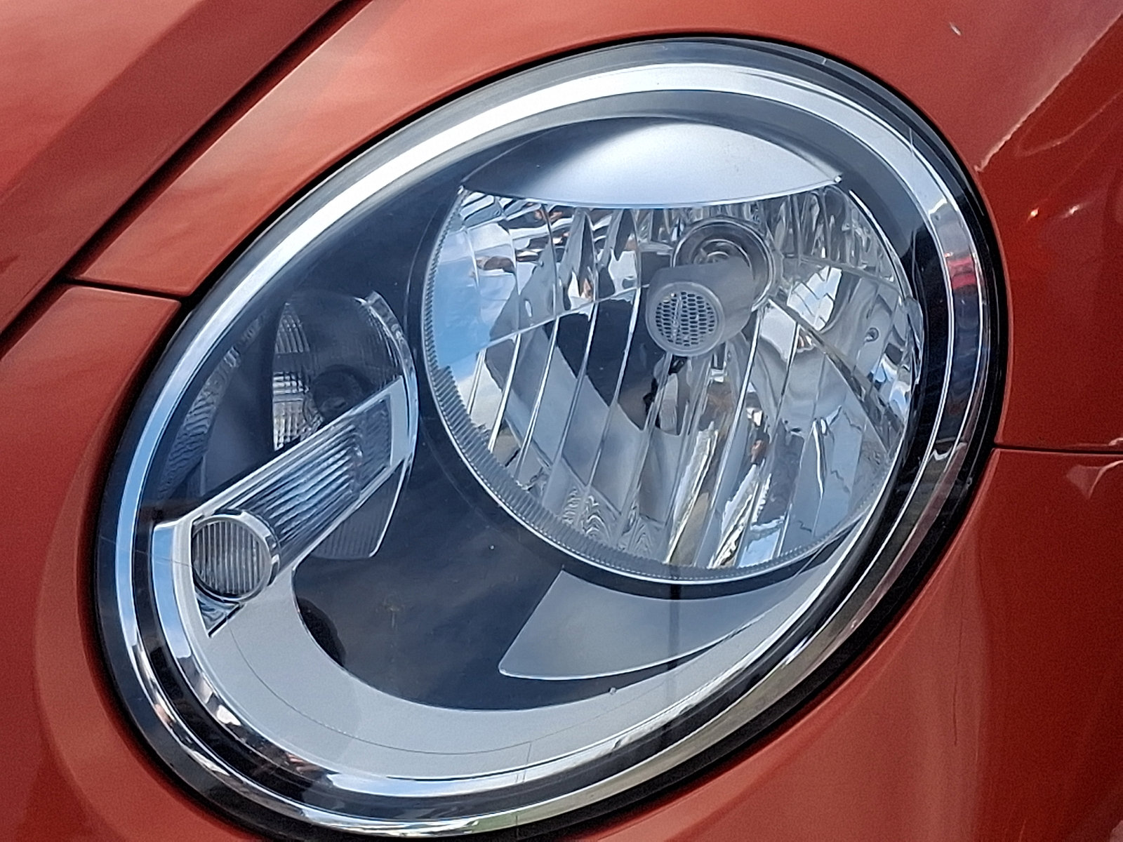 Used 2017 Volkswagen Beetle 1.8T SE image 5