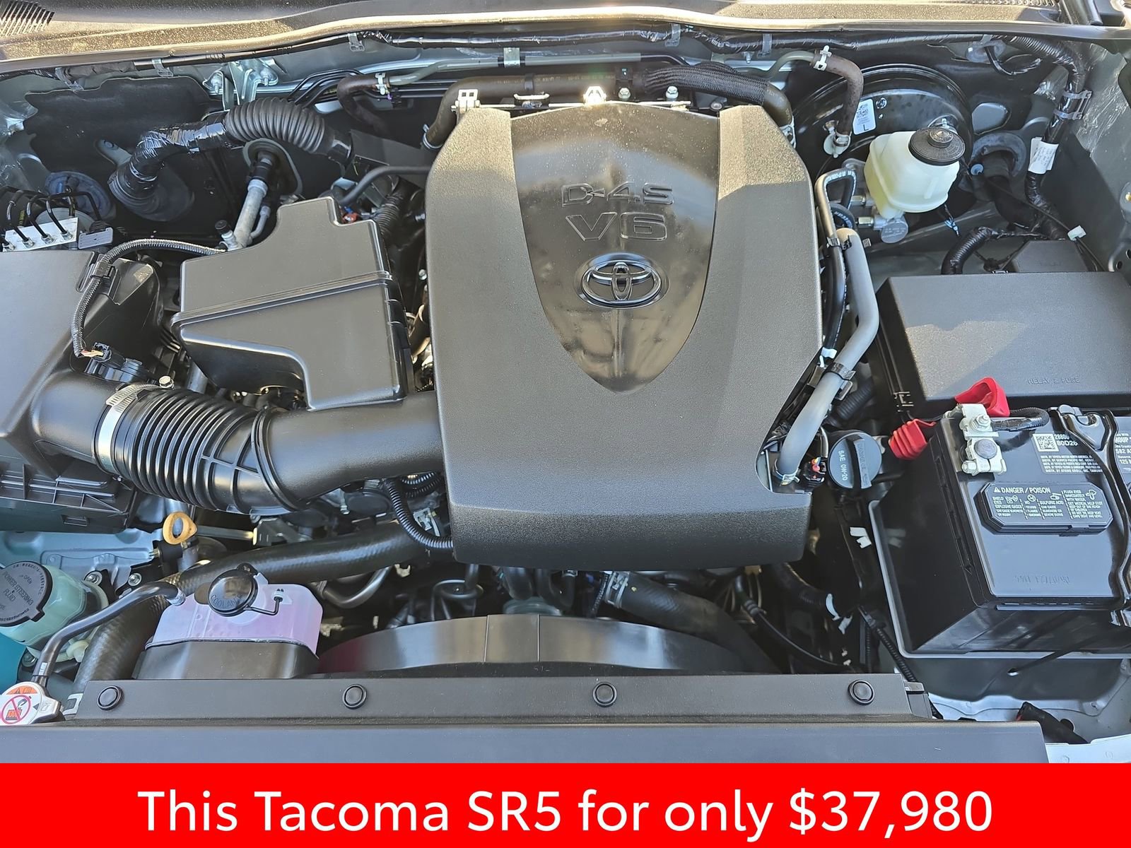 Used 2023 Toyota Tacoma SR5 w/ Technology Package AWD/4WD image 36
