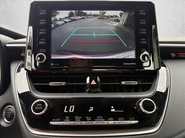 Used 2022 Toyota Corolla SE w/ SE Premium Package FWD image 20