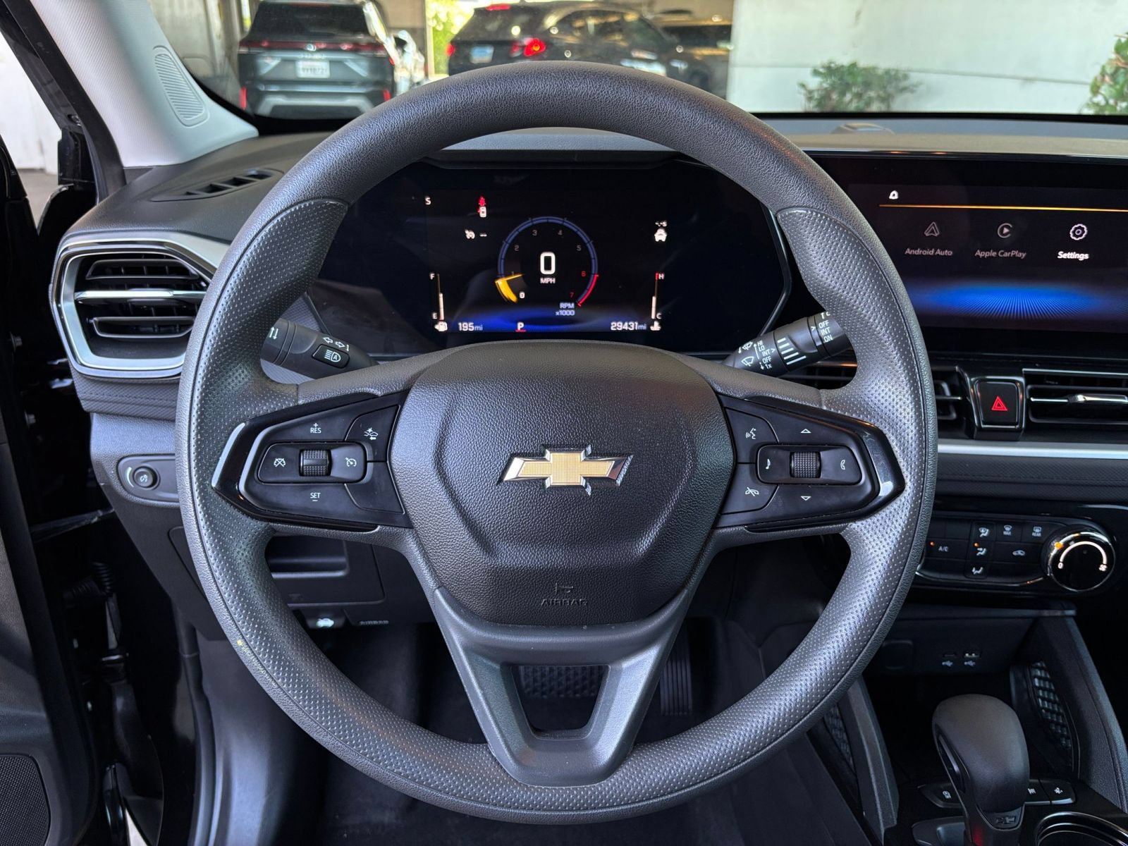 Used 2025 Chevrolet TrailBlazer LT FWD image 27