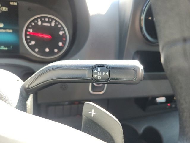 Used 2024 Mercedes-Benz Sprinter 2500 image 34