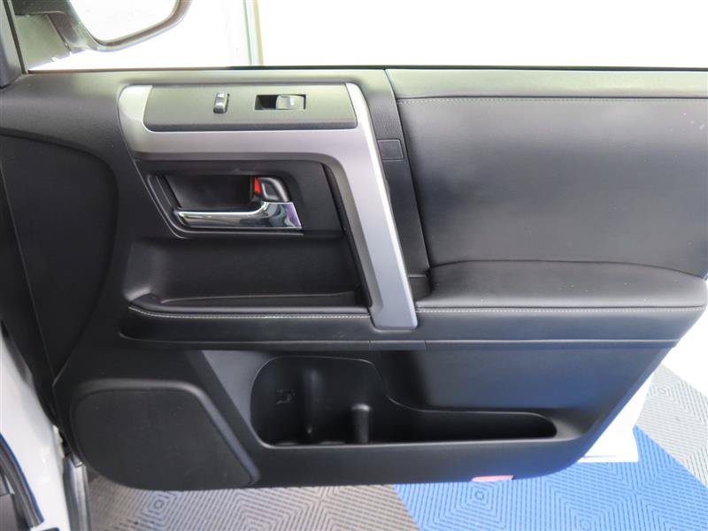 Used 2024 Toyota 4Runner SR5 RWD image 33