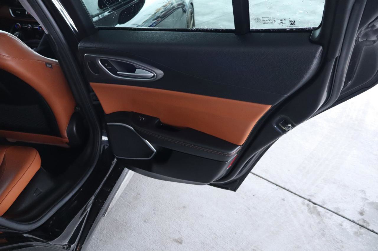 Used 2019 Alfa Romeo Giulia Ti Sport w/ Quick Order Package 22U Sport image 34