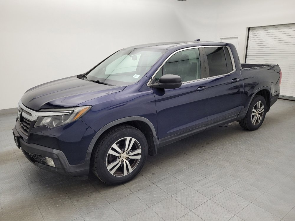 Used 2017 Honda Ridgeline RTS image 2