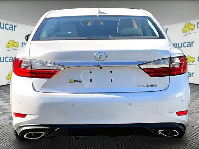 Used 2017 Lexus ES 350 w/ Luxury Package FWD image 4