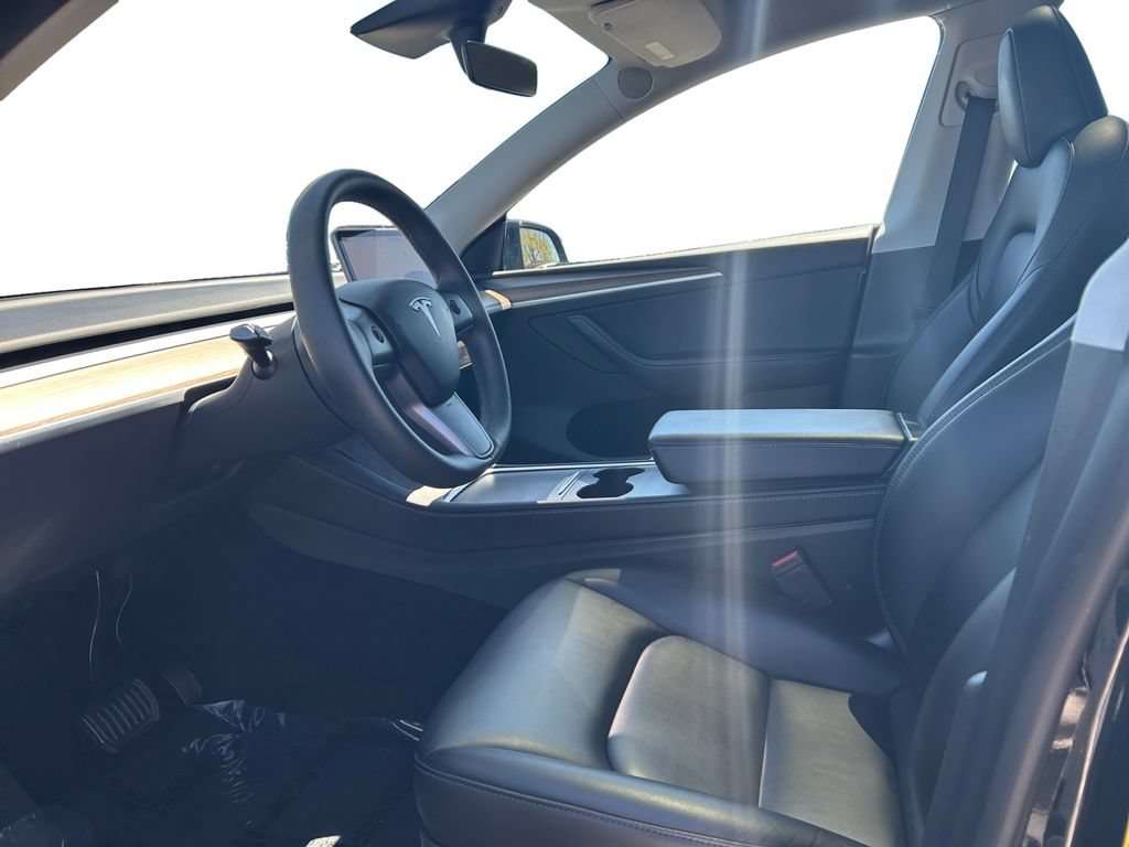 Used 2023 Tesla Model Y Long Range AWD/4WD image 6