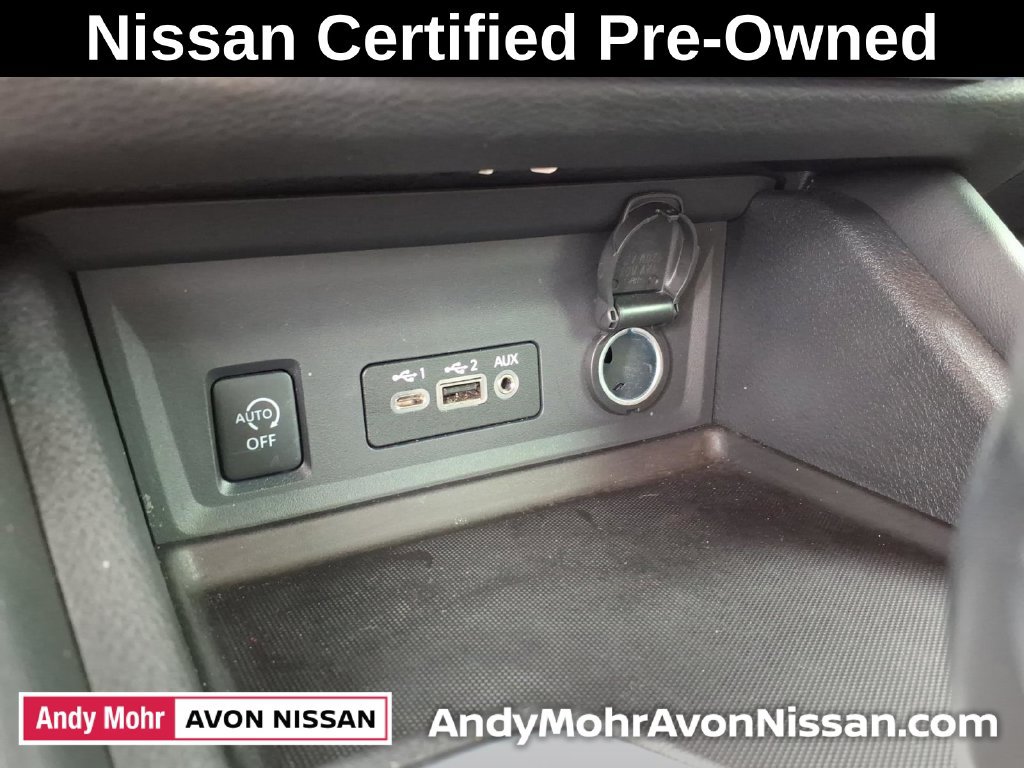 Certified 2024 Nissan Sentra SR w/ SR Premium Package FWD image 32