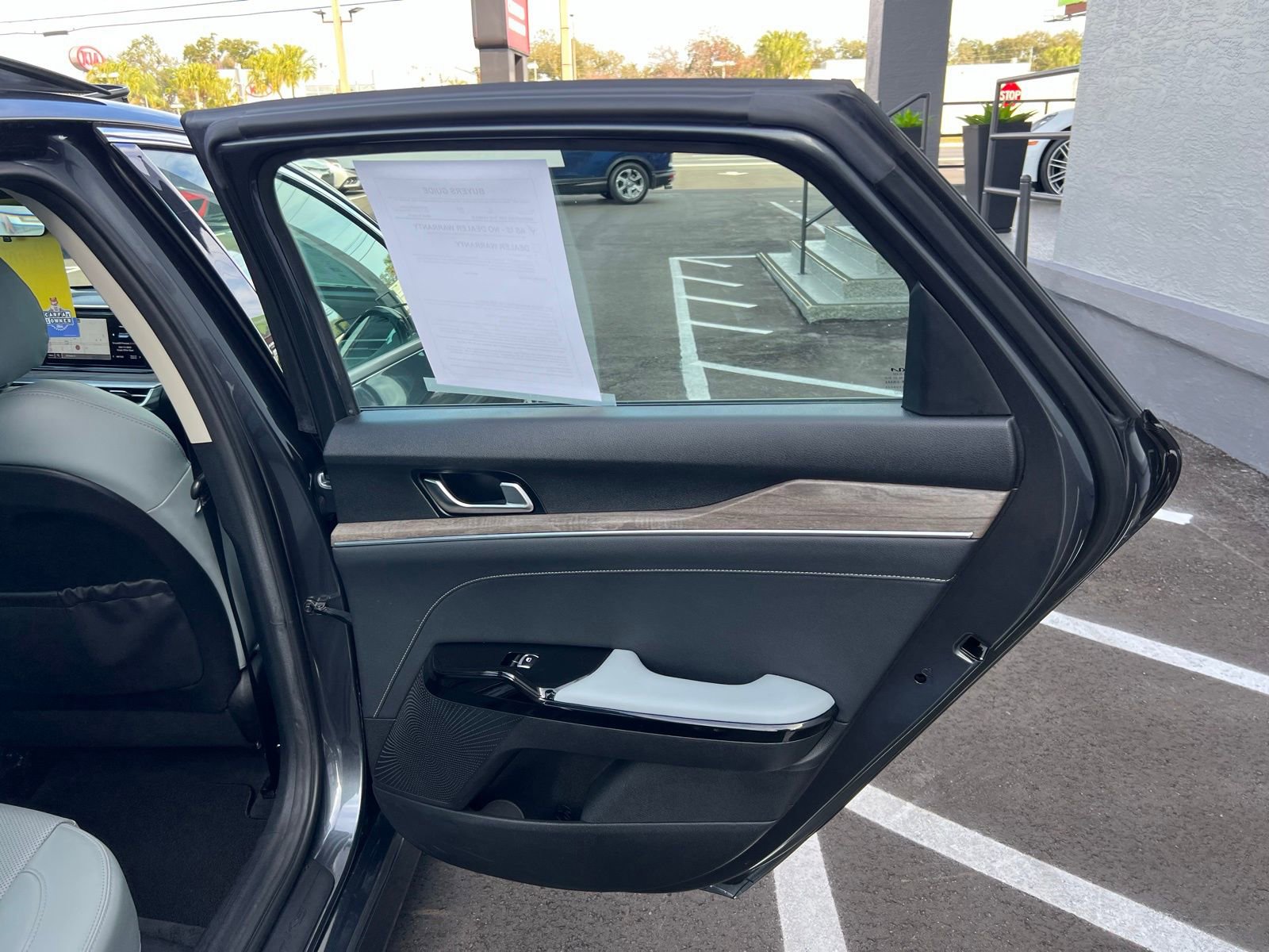 Used 2023 Kia K5 EX image 46