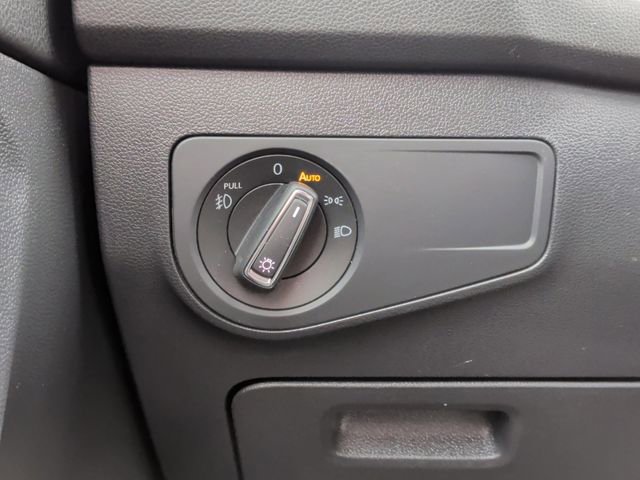 Used 2020 Volkswagen Tiguan SEL Premium R-Line image 22